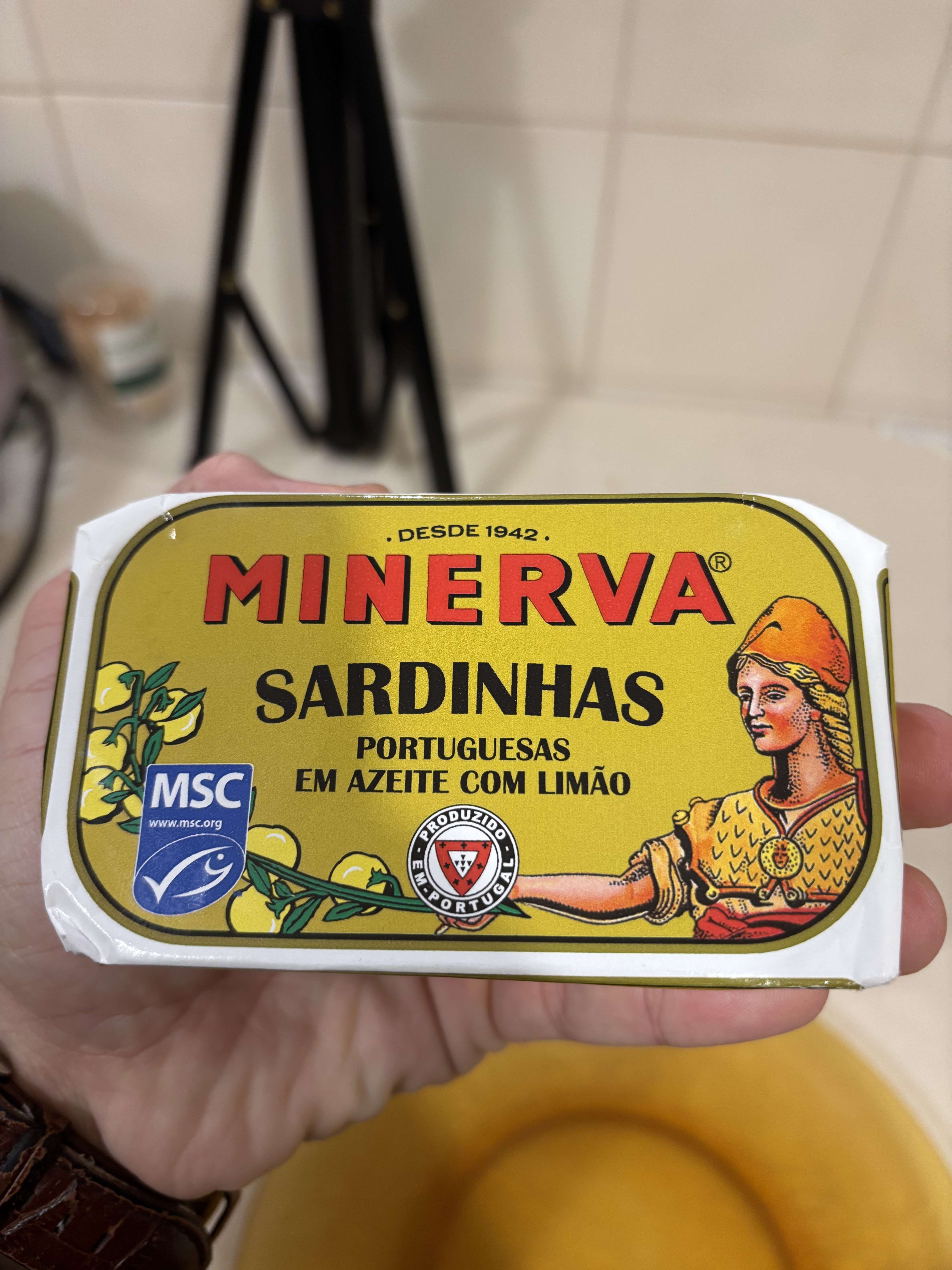 Sardinhas em Azeite com Limão